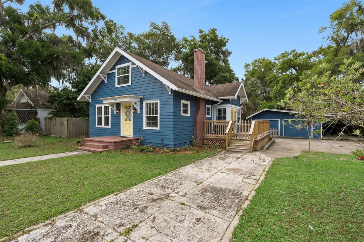 1016 WASHINGTON AVENUE EUSTIS FL 32726 — photo 2